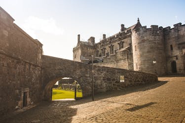 Visite du château de Stirling, du Loch Lomond et du whisky au départ de Glasgow